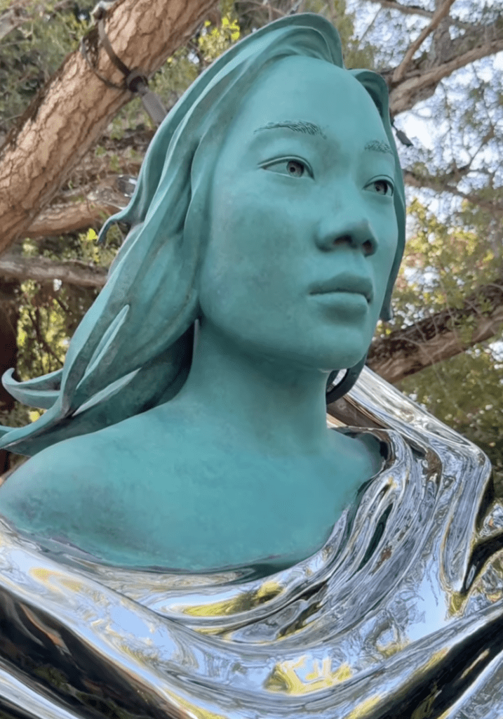 Mark Zuckerberg crea estatua
