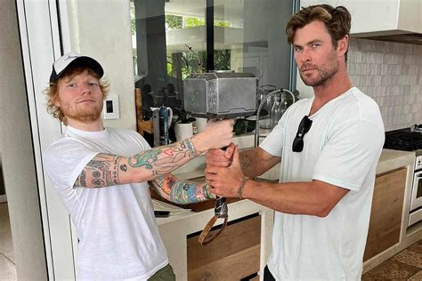 Chris Hemsworth baterista de Ed Sheeran