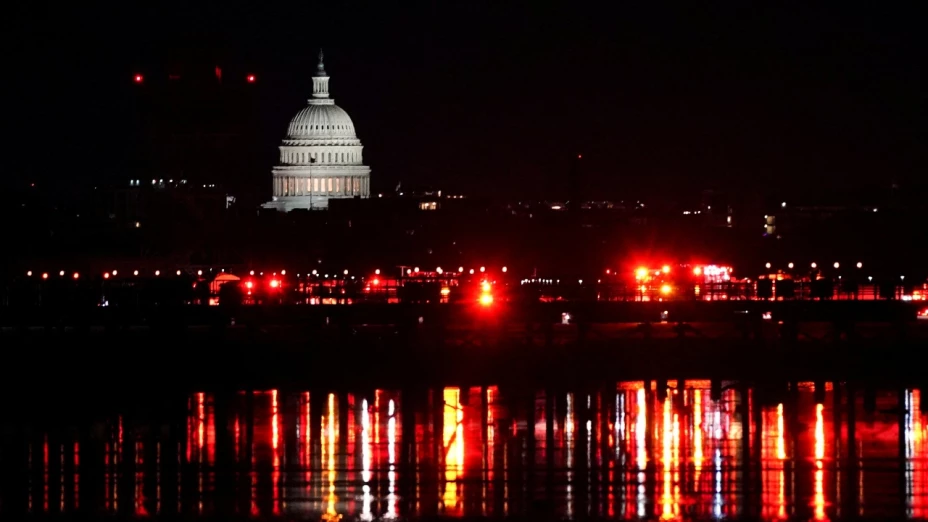 Colisión aérea en Washington, confirman más de 60 muertos