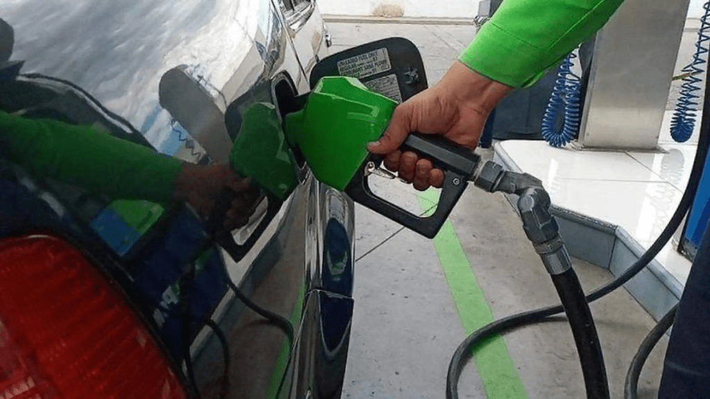 La mejor forma de cargar gasolina