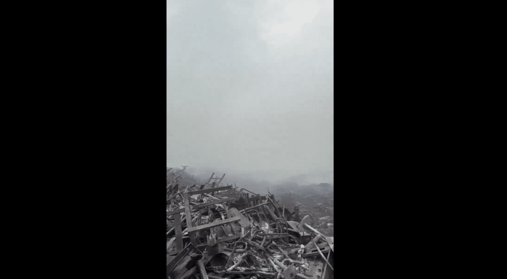 Fuerte incendio consume recicladora en San Miguel Canoa