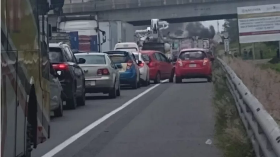 Choque en la autopista Puebla-Acatzingo este 20 de febrero