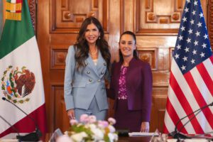 Claudia Sheinbaum se reúne con Kristi Noem