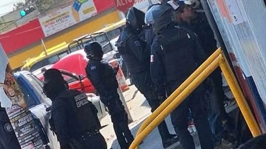 Operativo en San Jerónimo Caleras deja tres detenidos