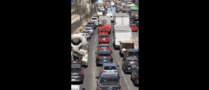 Caos vial en el Periférico Ecológico y la 11 Sur hoy 28 de marzo