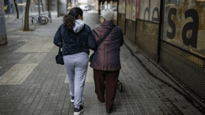 Mujer intoxica a adulto mayor y le roba 100 mil pesos en Puebla