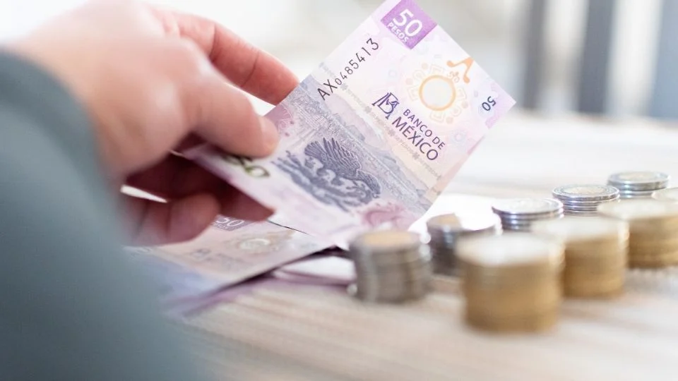 Senado discutirá reforma antilavado: la UIF tendría superpoderes y bancos deberán vigilar a políticos