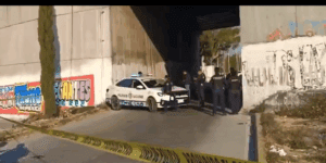 Hallan cuerpo emplayado bajo puente de Xonacatepec; investigan posible ajuste de cuentas