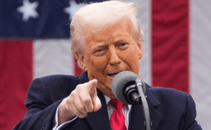 Donald Trump exige a México pagar deuda de agua a Texas y amenaza con aranceles y sanciones