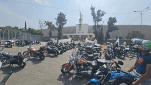 Motociclistas de Puebla exigen diálogo por Ley Chaleco