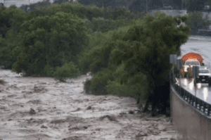 Tromba en Tlaxcala deja graves inundaciones y familias evacuadas
