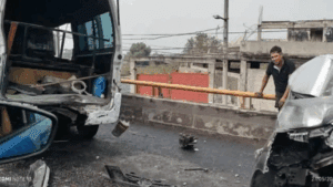 Aparatoso choque en la autopista México–Puebla