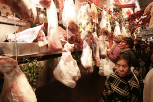 Detectan 250 kilos de carne en mal estado en tiendas y mercados