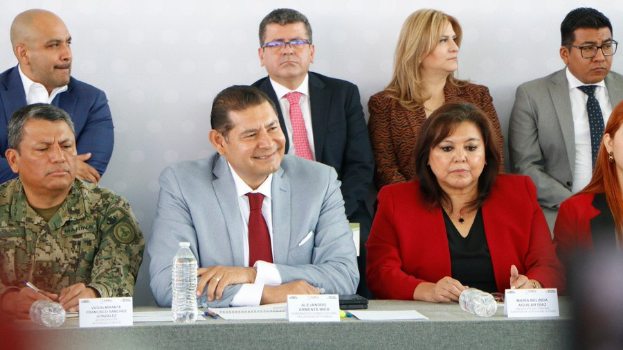 Gobierno de Puebla busca que Oxxo reduzca comisión por retiro de Pensión del Bienestar