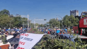 CDMX colapsada por megamarcha de la CNTE