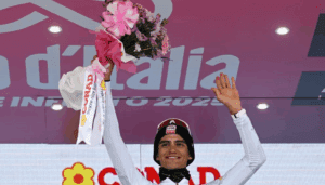 Isaac del Toro hace historia al ser subcampeón del Giro de Italia