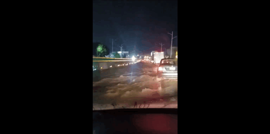 Se reportan encharcamientos y coladeras tapadas