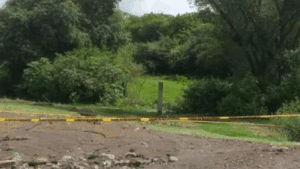 Muere mujer de la tercera edad tras caer a un río en Tianguismanalco