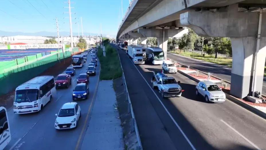 Reabren la autopista México–Puebla tras accidente